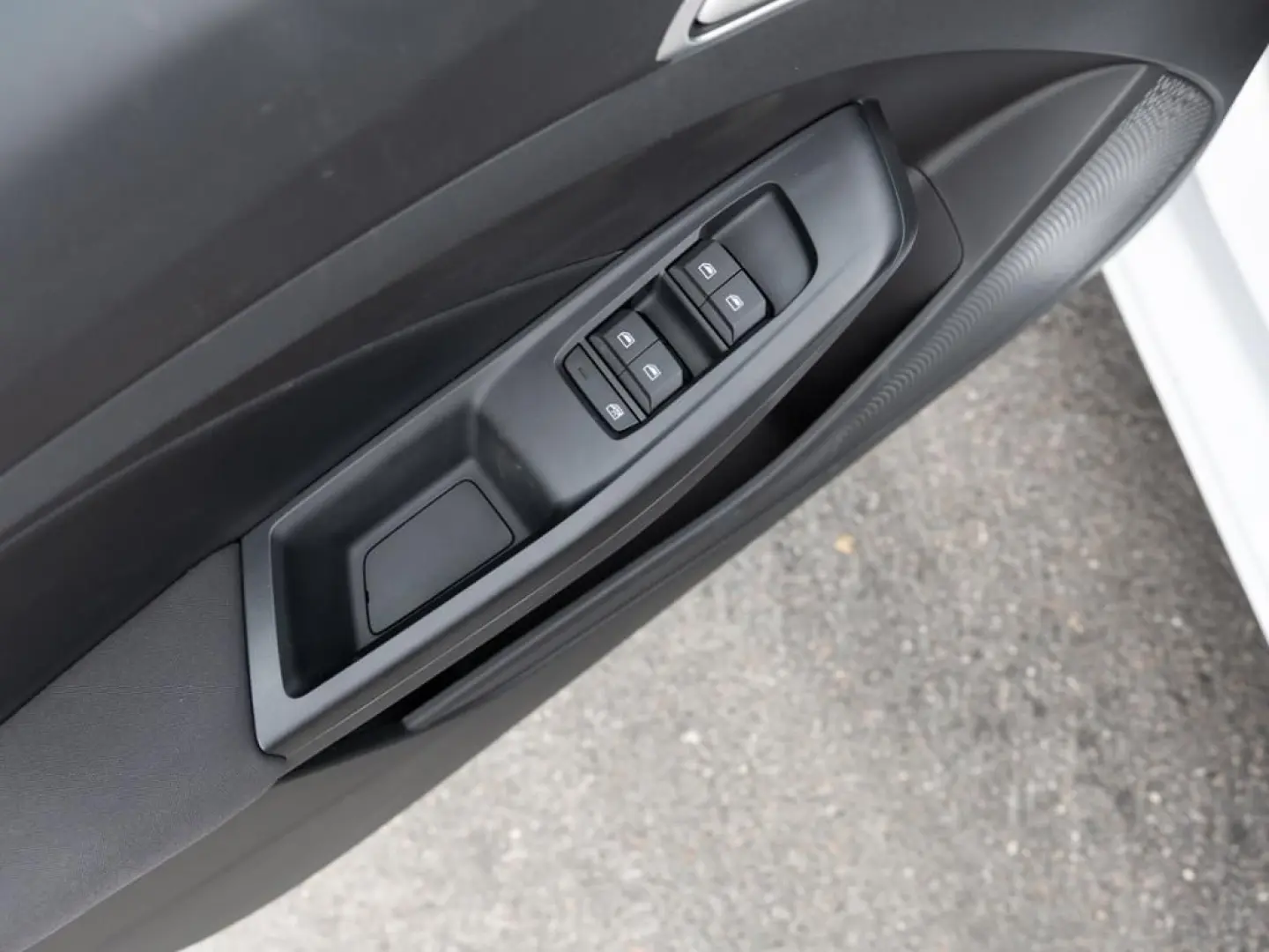 MG3 Hybrid  Standard