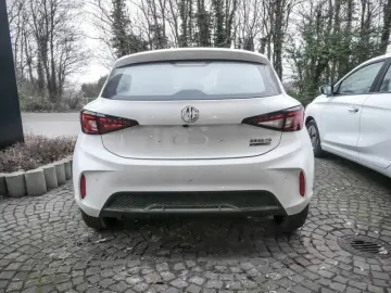 MG3 Hybrid  Standard