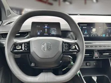 MG3 1.5 Hybrid  143kW   KAMERA ALLWETTER