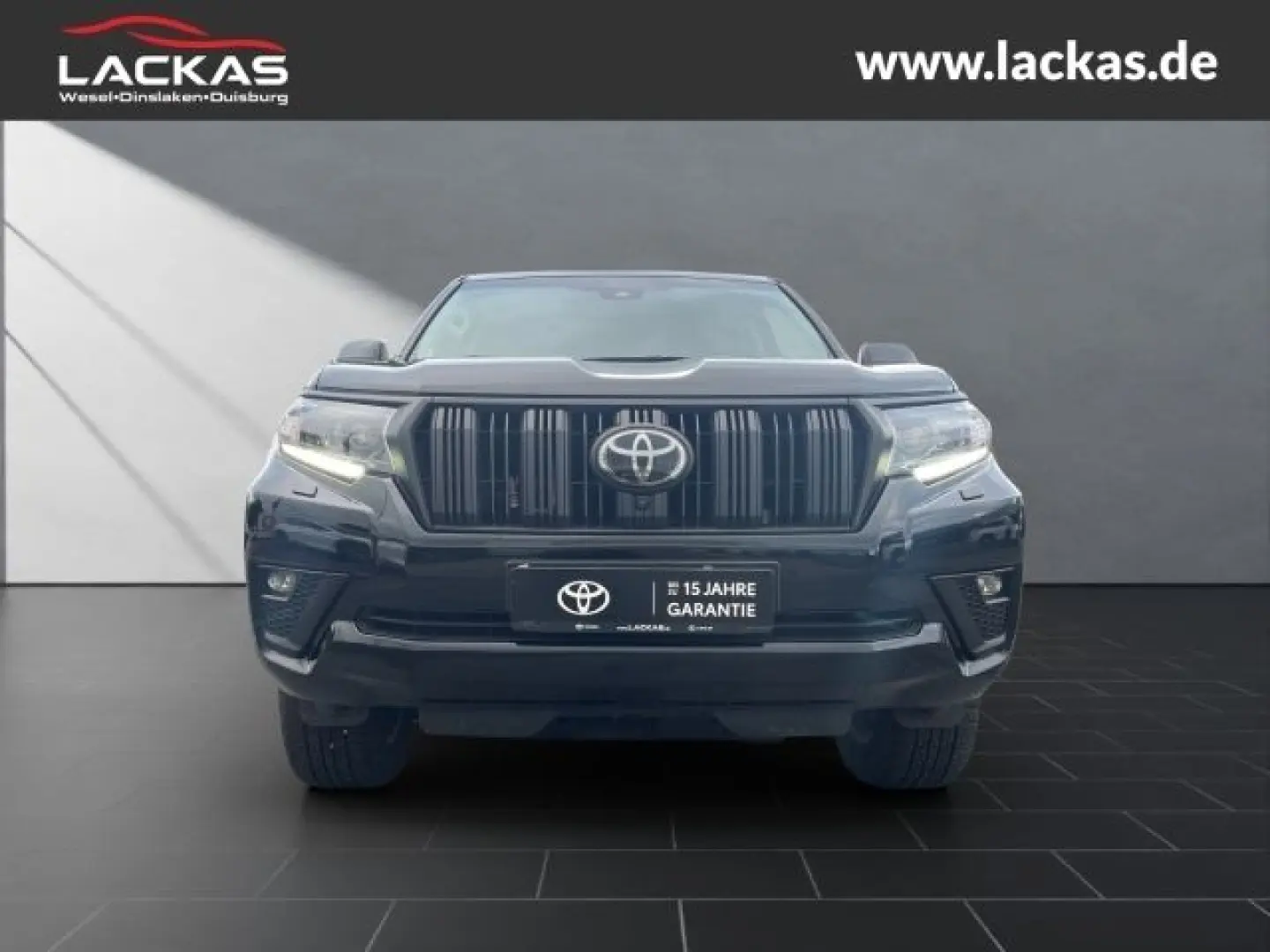 Land Cruiser TEC-Edition 2.8 D 4-D AHK TOP LEDER