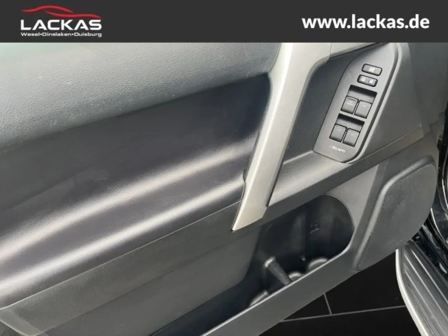 Land Cruiser TEC-Edition 2.8 D 4-D AHK TOP LEDER