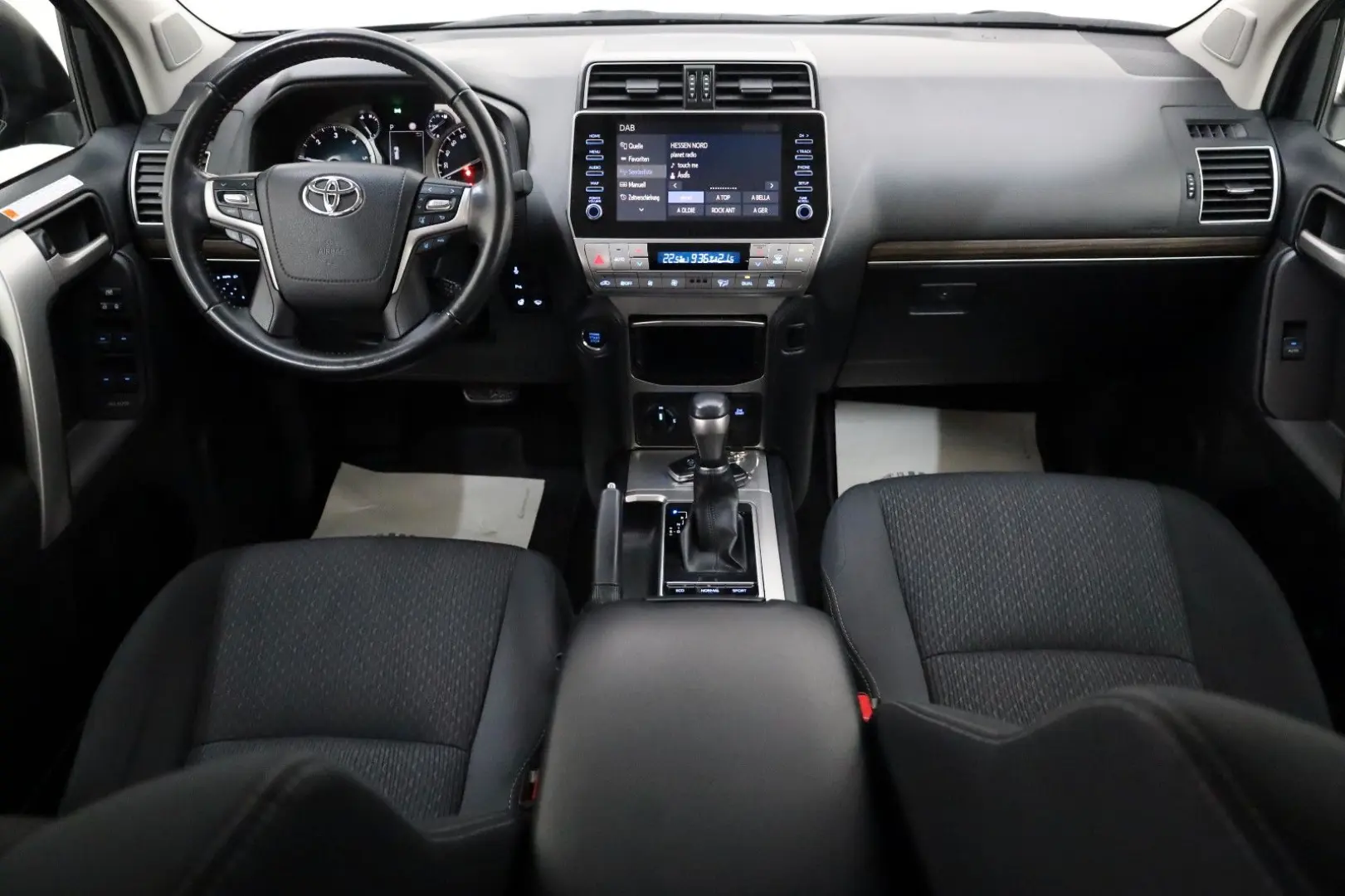 Land Cruiser Executive Aut. LED Kamera ACC AHK