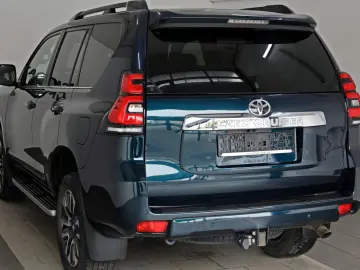 Land Cruiser Executive Aut. LED Kamera ACC AHK