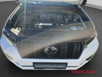 Land Cruiser TEC-Edition AHK NAVI Schiebedach