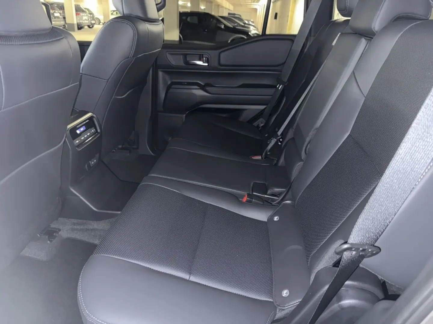 Land Cruiser 250 Executive 360  ACC Navi sofort