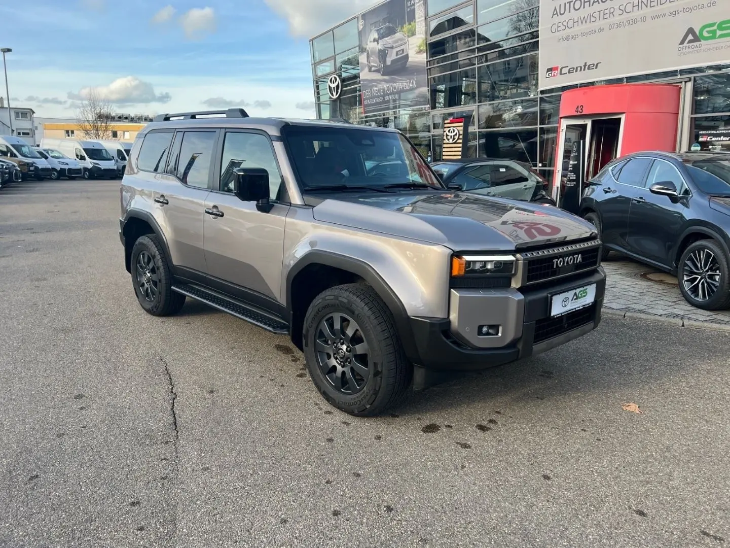 Land Cruiser 2 8 D-4D Executive LEDER BRAUN