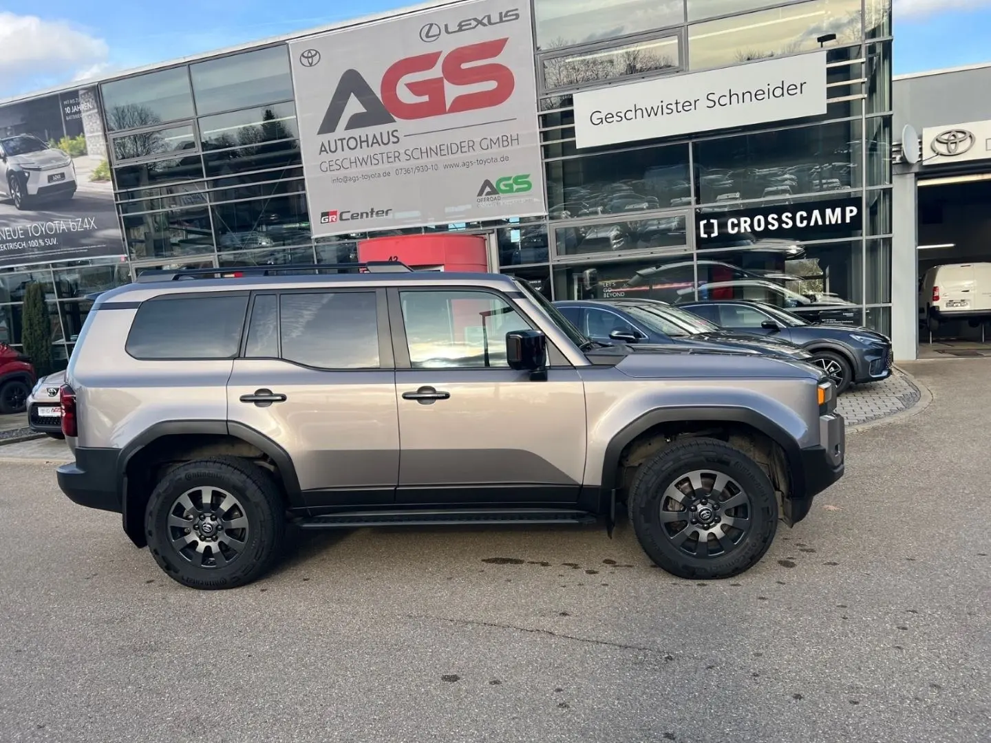 Land Cruiser 2 8 D-4D Executive LEDER BRAUN