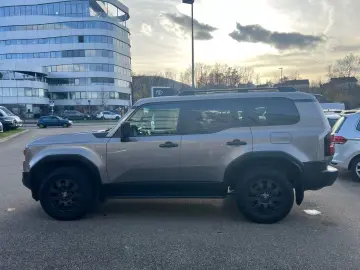 Land Cruiser 2 8 D-4D Executive LEDER BRAUN