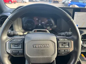 Land Cruiser 2 8 D-4D Executive LEDER BRAUN