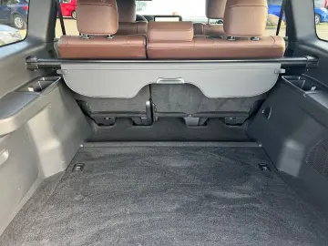 Land Cruiser 2 8 D-4D Executive LEDER BRAUN