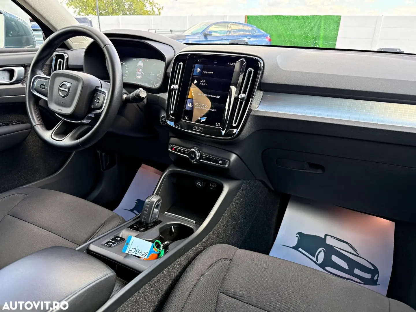 VOLVO XC40 Recharge Plug-In T4