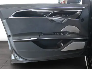 AUDI A8 60 TFSI e Long tiptronic Bang&Olufsen