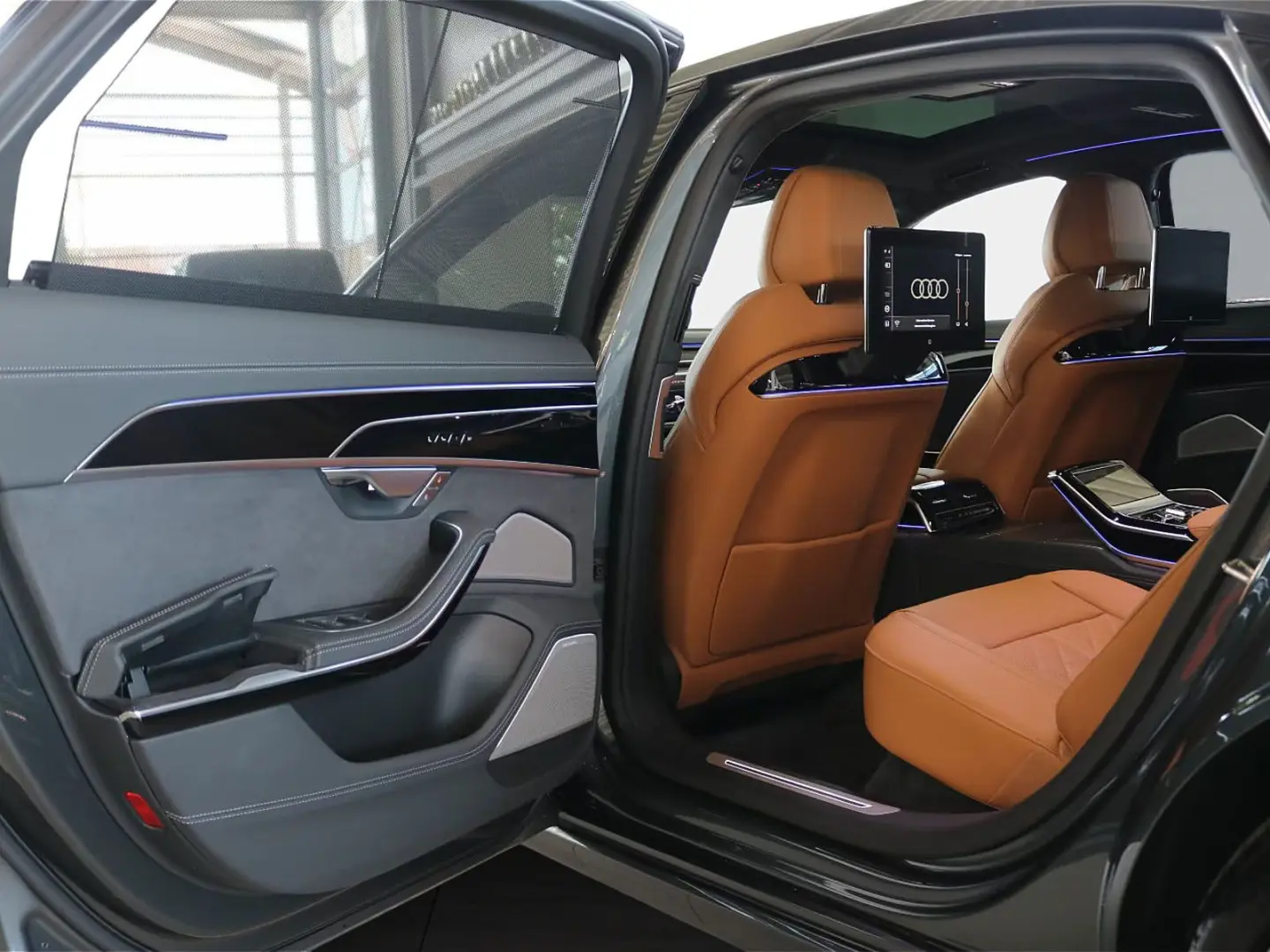 AUDI A8 60 TFSI e Long tiptronic Bang&Olufsen