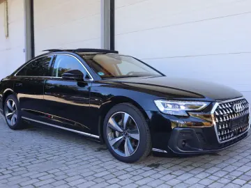 AUDI A8 50 TDI quattro SCHWARZ-COGNAC