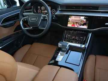 AUDI A8 50 TDI quattro SCHWARZ-COGNAC