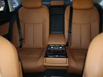 AUDI A8 50 TDI quattro SCHWARZ-COGNAC