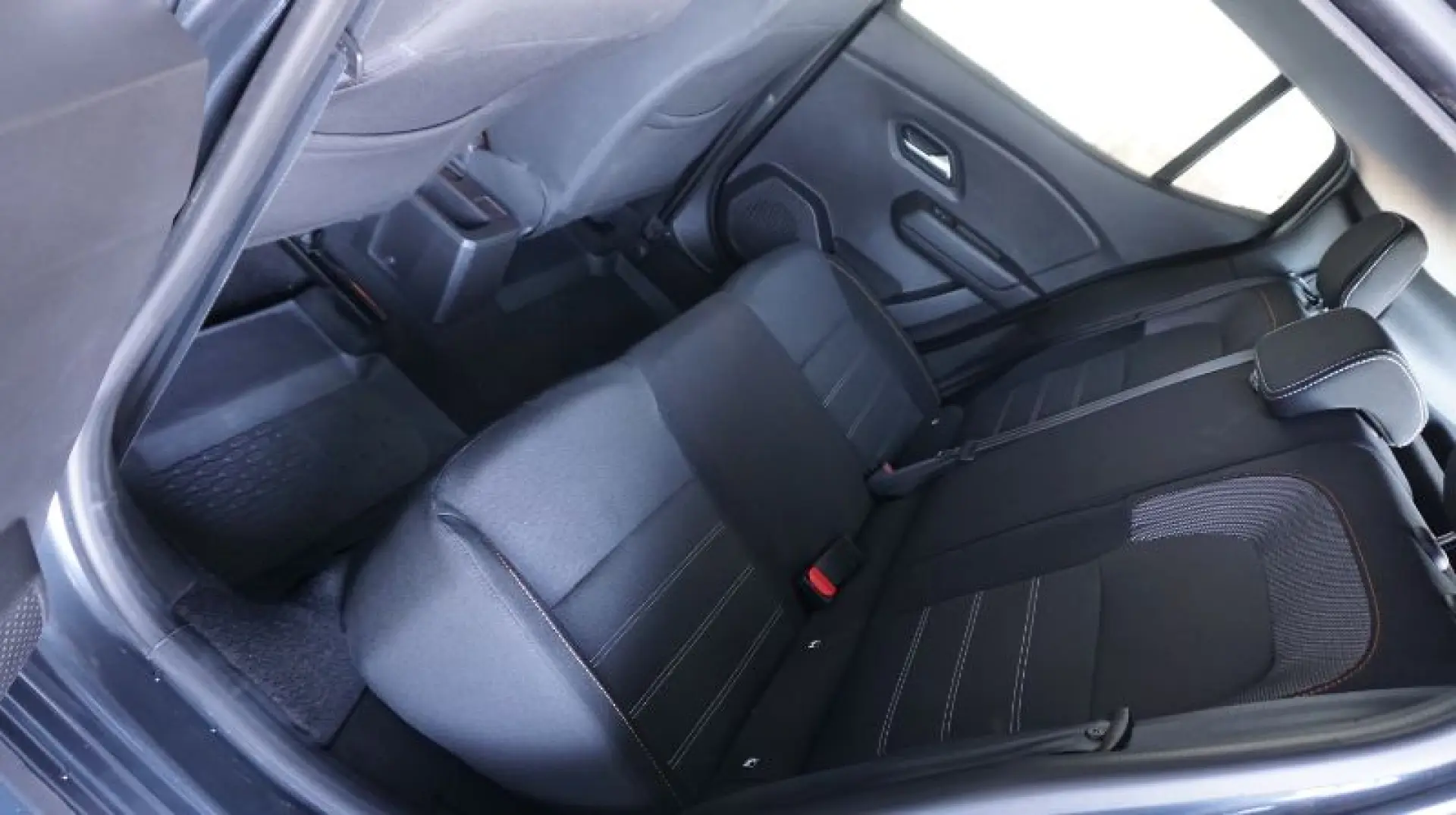 DACIA SANDERO 1.0 TCe 90CP Comfort