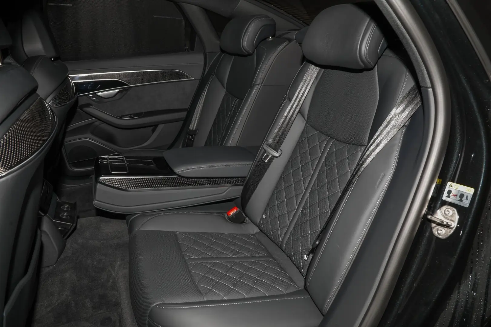 AUDI A8 50 TDI quattro S line B&O Panorama Matrix