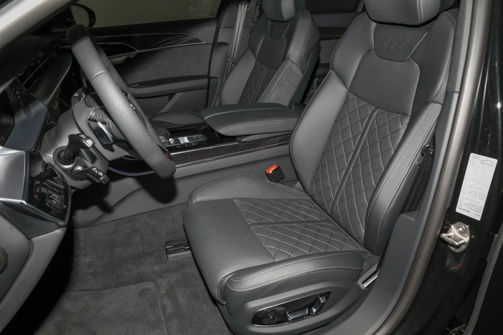 AUDI A8 50 TDI quattro S line B&O Panorama Matrix