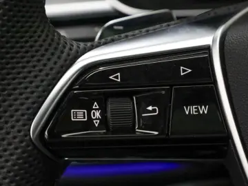 AUDI A8 50 TDI quattro S line B&O Panorama Matrix