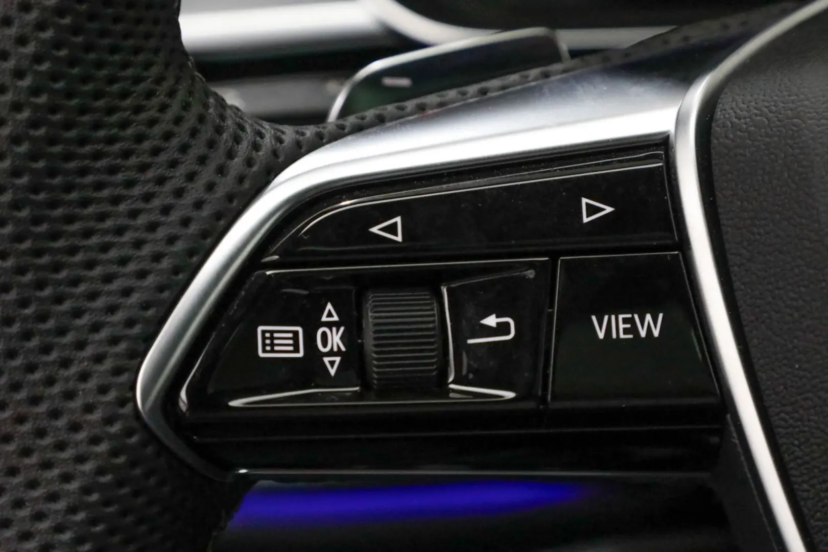 AUDI A8 50 TDI quattro S line B&O Panorama Matrix