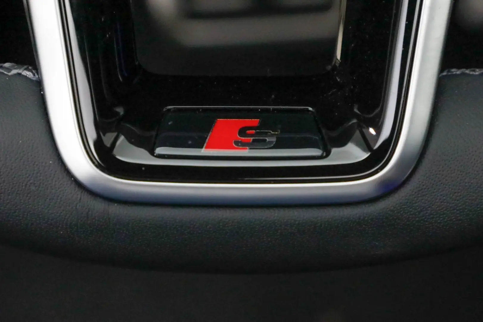 AUDI A8 50 TDI quattro S line B&O Panorama Matrix