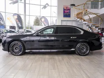 BMW Seria 7 M 760 e xDrive