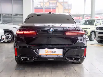 BMW Seria 7 M 760 e xDrive