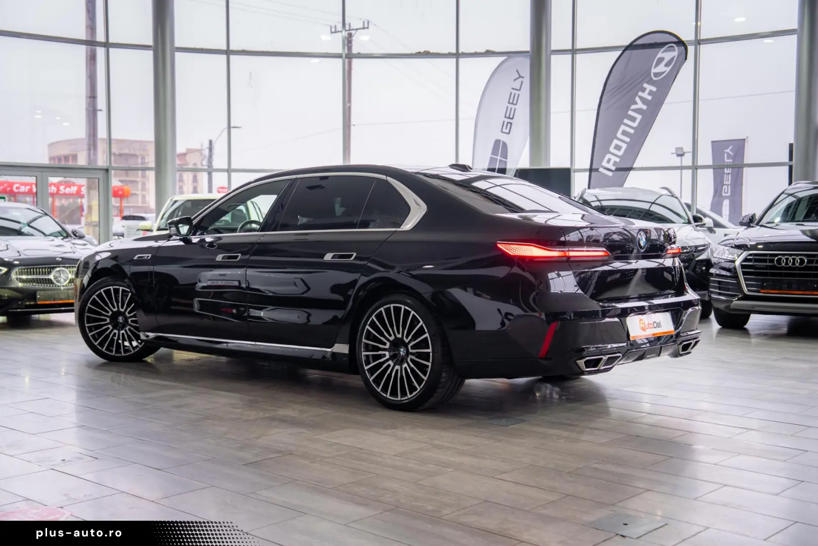 BMW Seria 7 M 760 e xDrive