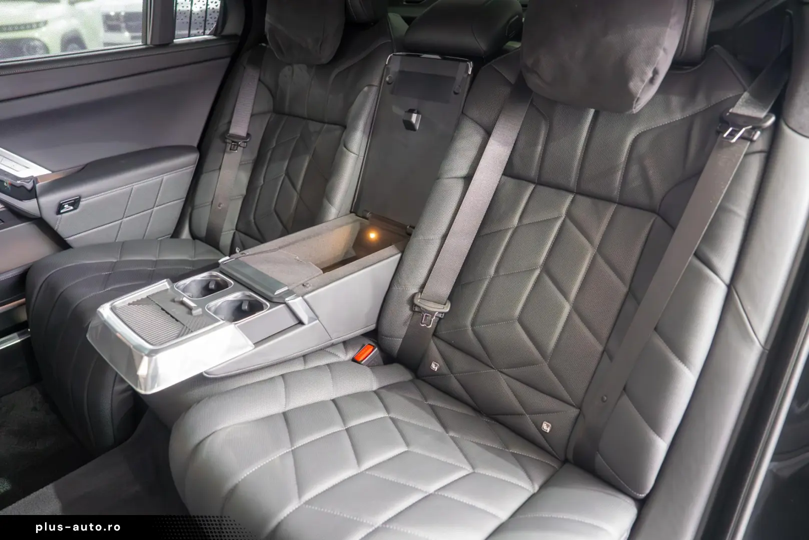 BMW Seria 7 M 760 e xDrive