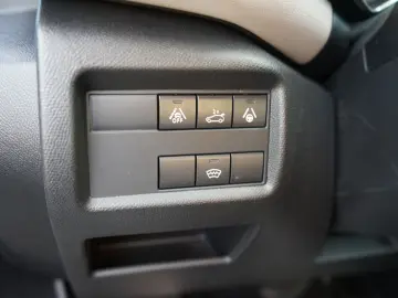 C5 Aircross BlueHDI 180 AT LED Navi SHZ Kam VC A