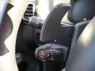 C5 Aircross BlueHDI 180 AT LED Navi SHZ Kam VC A