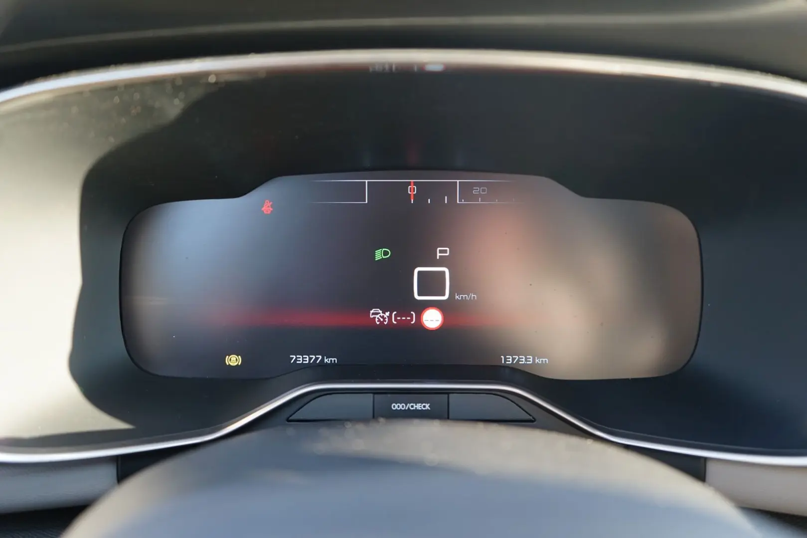 C5 Aircross BlueHDI 180 AT LED Navi SHZ Kam VC A