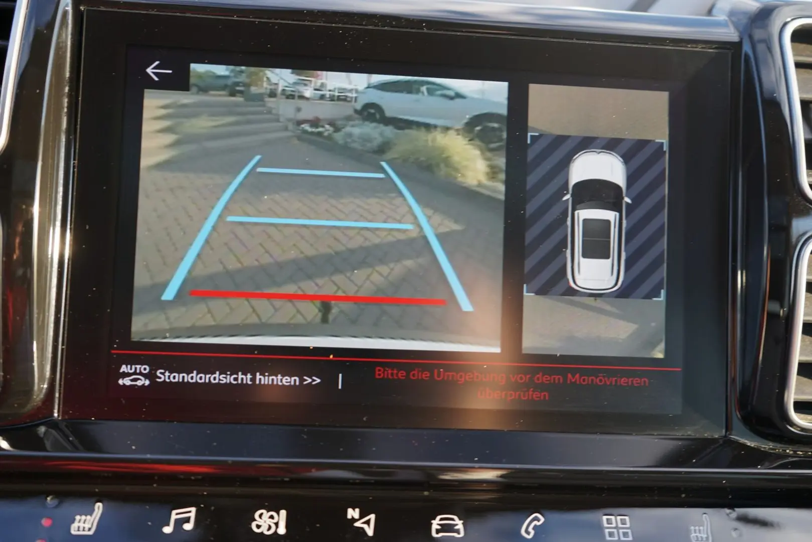 C5 Aircross BlueHDI 180 AT LED Navi SHZ Kam VC A