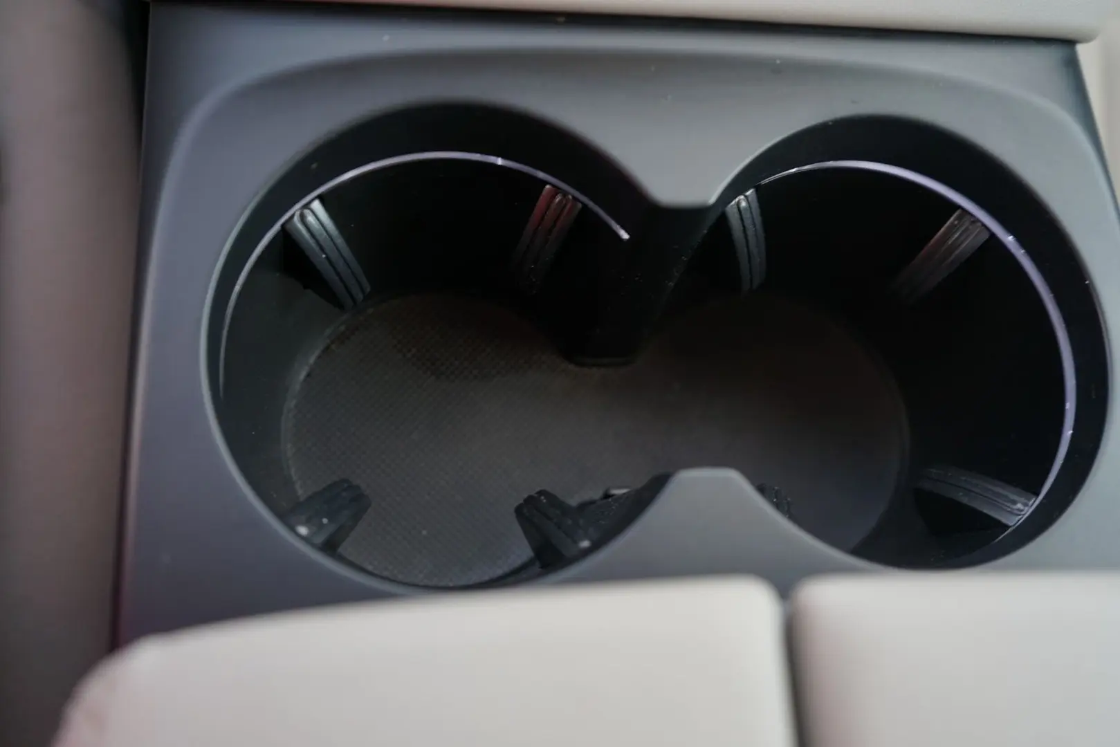 C5 Aircross BlueHDI 180 AT LED Navi SHZ Kam VC A