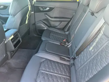 RSQ8 4.0 TFSI Keramik Dynamik  RS-Abgas Pano HD