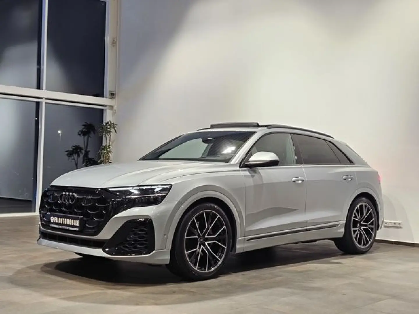 Q8 55 TFSI Q. S Line Black Pano Matrix HuD 22''