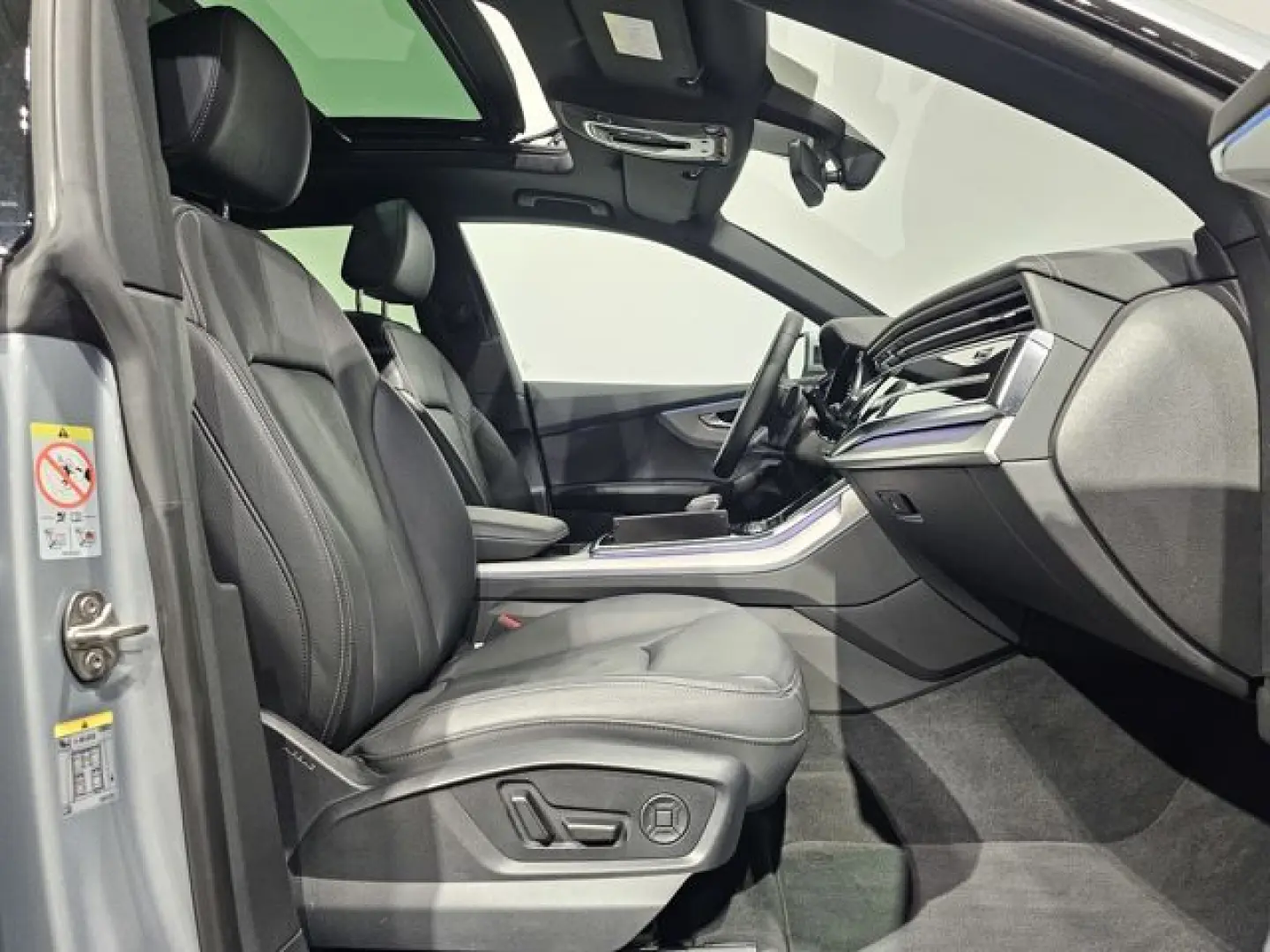 Q8 55 TFSI Q. S Line Black Pano Matrix HuD 22''