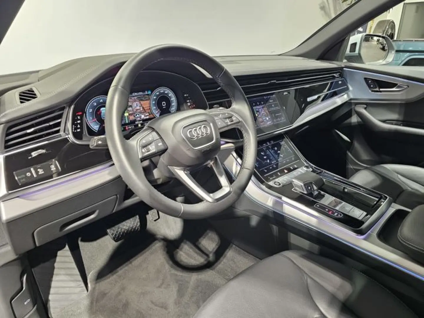 Q8 55 TFSI Q. S Line Black Pano Matrix HuD 22''