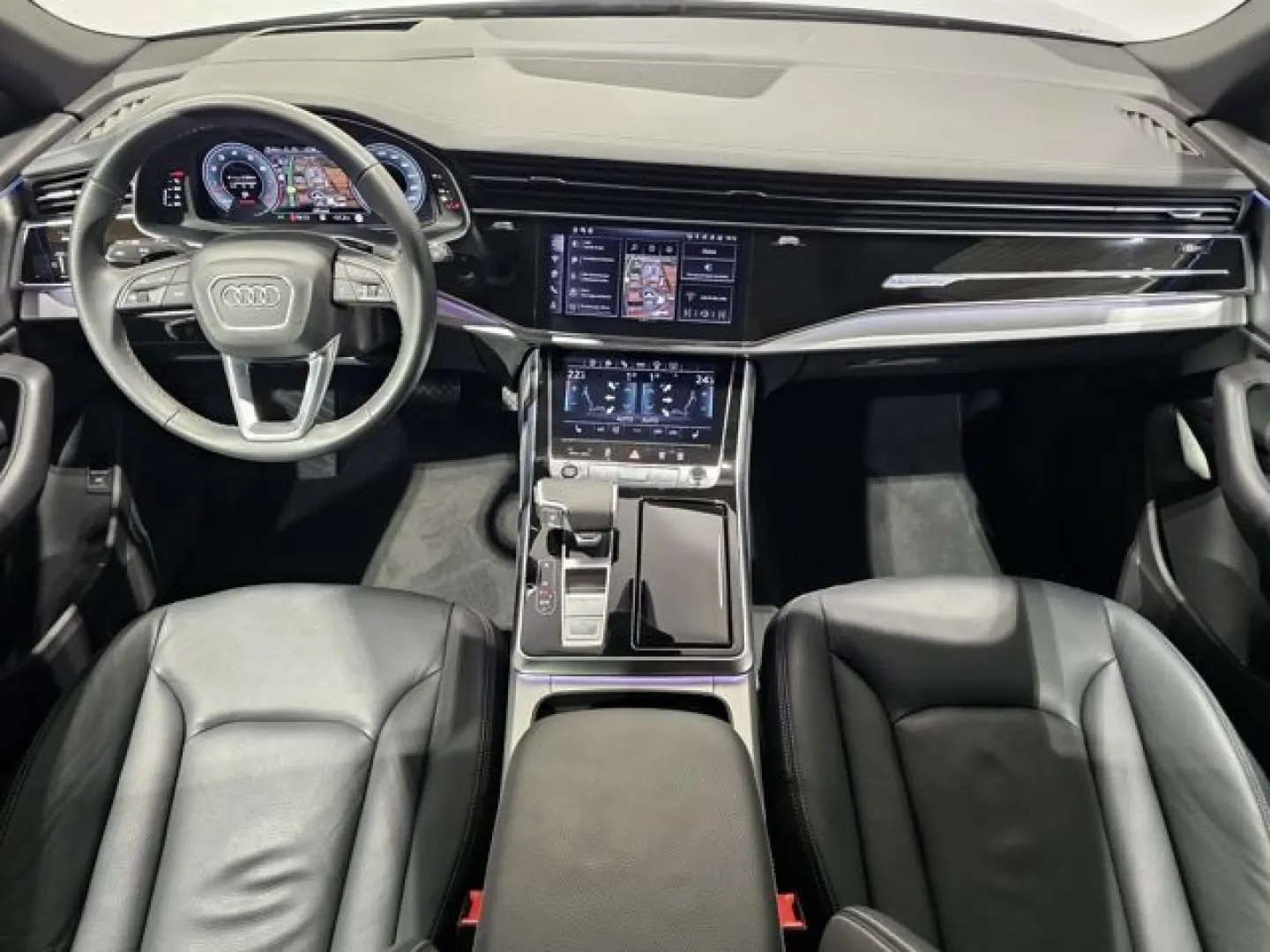 Q8 55 TFSI Q. S Line Black Pano Matrix HuD 22''