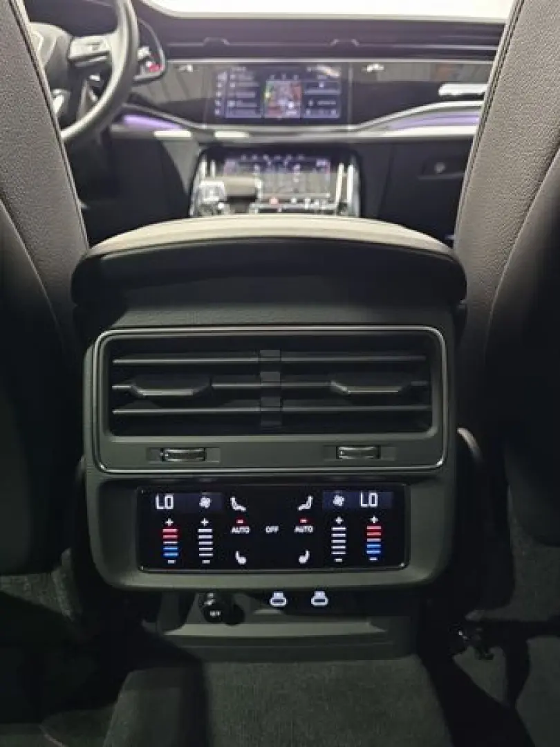 Q8 55 TFSI Q. S Line Black Pano Matrix HuD 22''