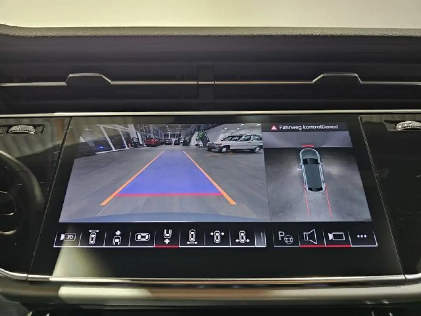 Q8 55 TFSI Q. S Line Black Pano Matrix HuD 22''