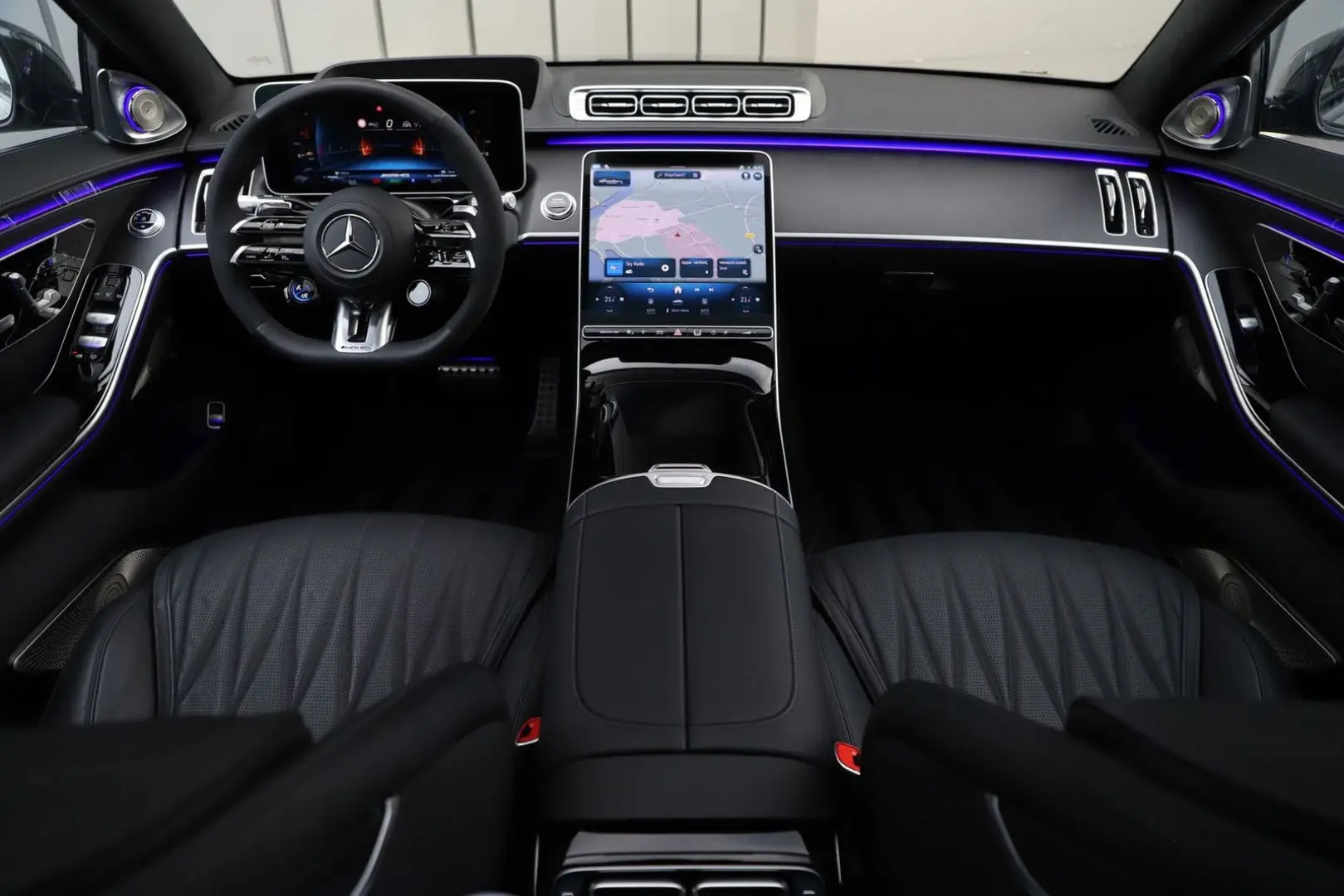 S 63 AMG S E Performance Lang   802PK   Entertai