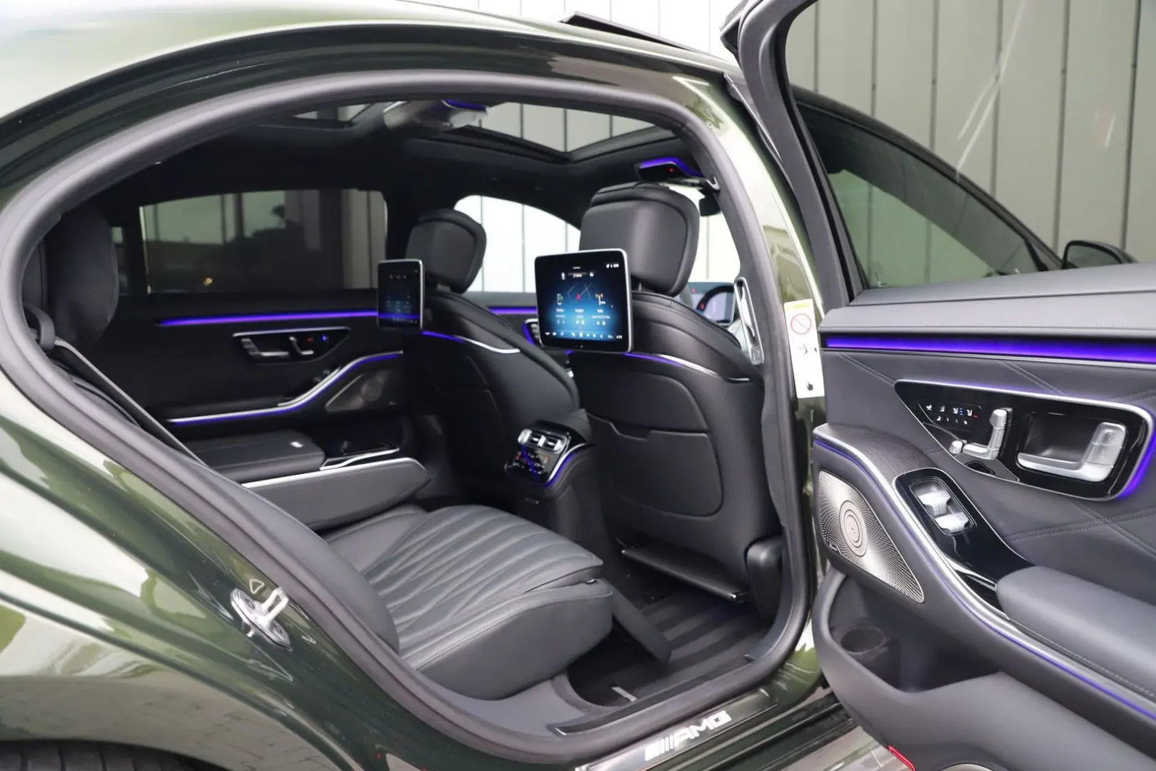 S 63 AMG S E Performance Lang   802PK   Entertai