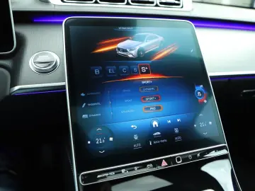 S 63 AMG S E Performance Lang   802PK   Entertai