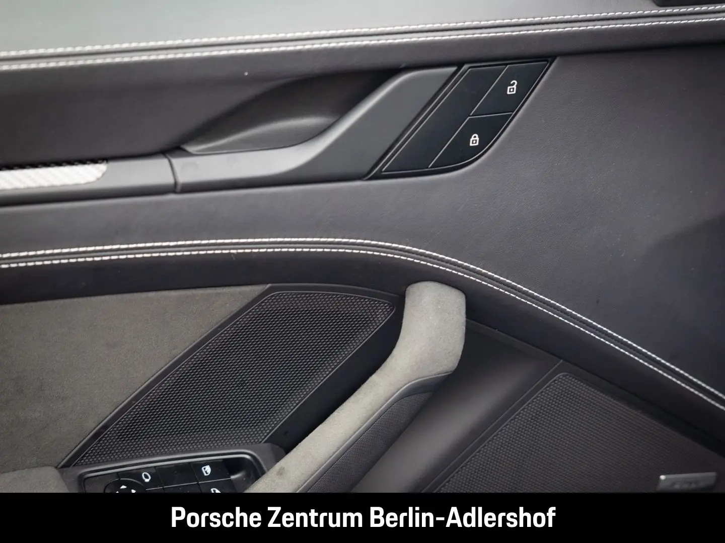 992 911 GT3 Clubsportpaket Carbon-dach BOSE