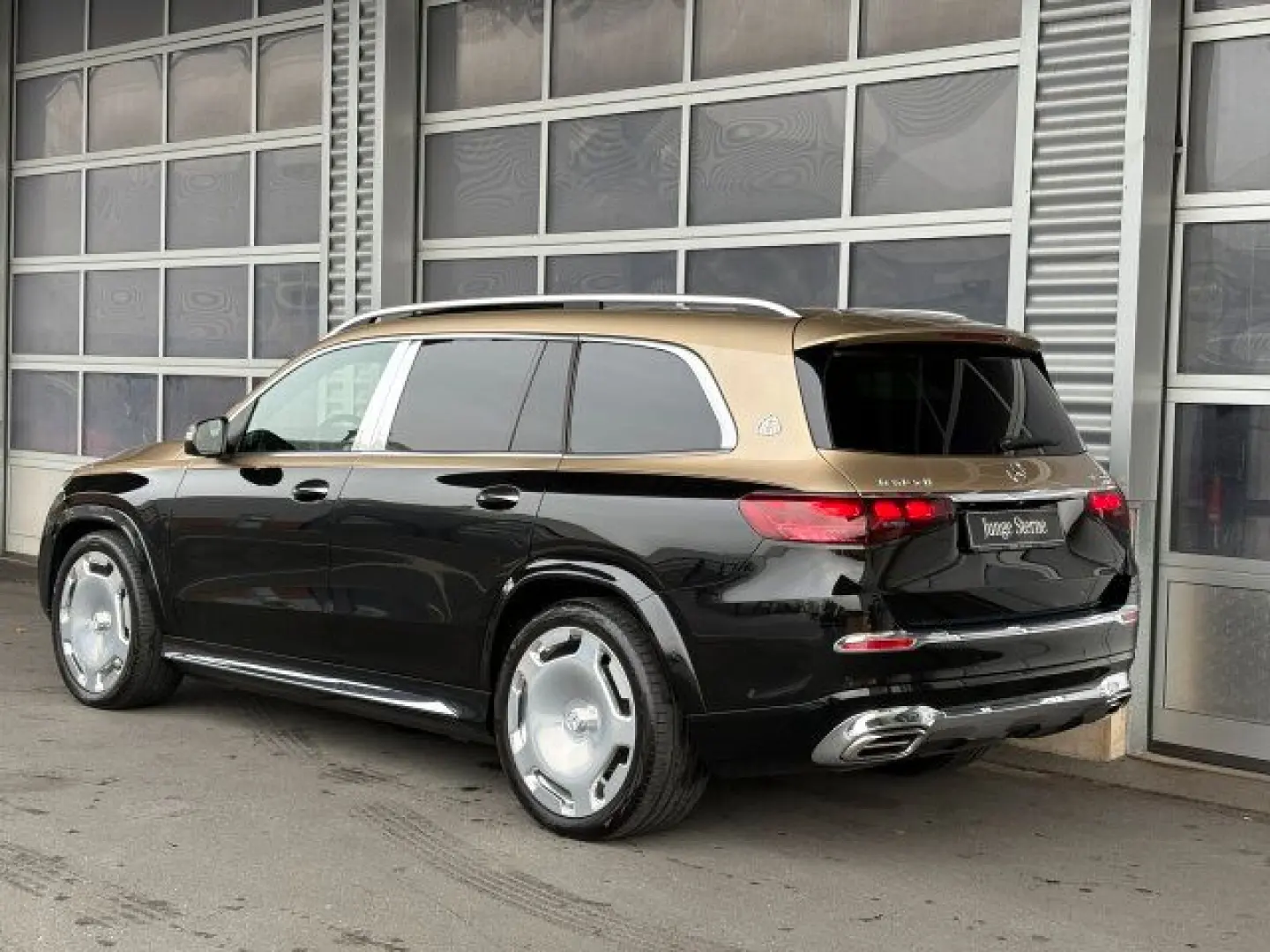 Mercedes-Maybach GLS 600 First-Class AHK Standh.