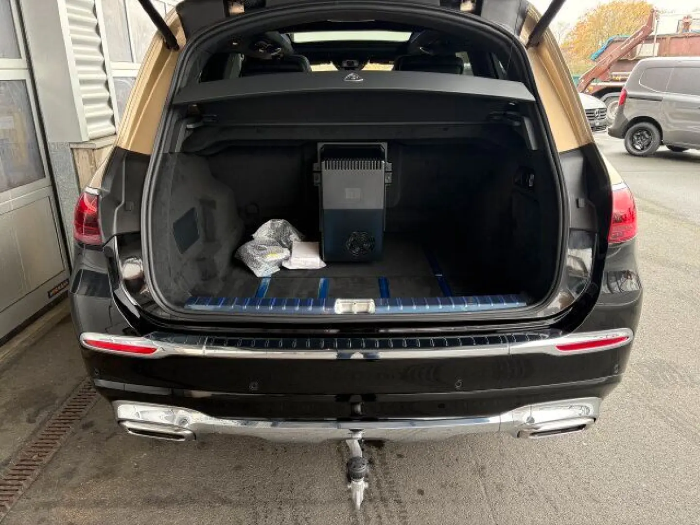 Mercedes-Maybach GLS 600 First-Class AHK Standh.