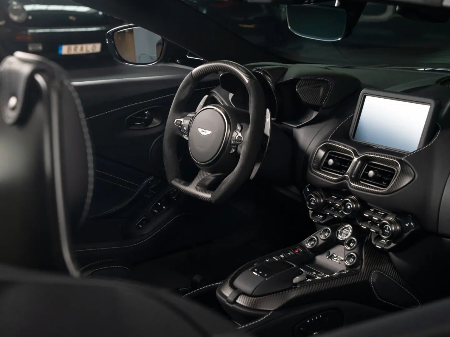 V12 Roadster Limited one of 249    NP 430 TEU !