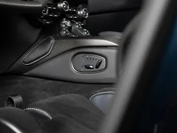 V12 Roadster Limited one of 249    NP 430 TEU !